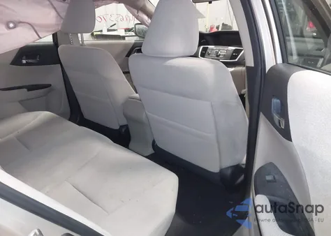 2013 Honda Accord Lx z USA, uszkodzony, nr VIN 1HGCR2F3XDA204659